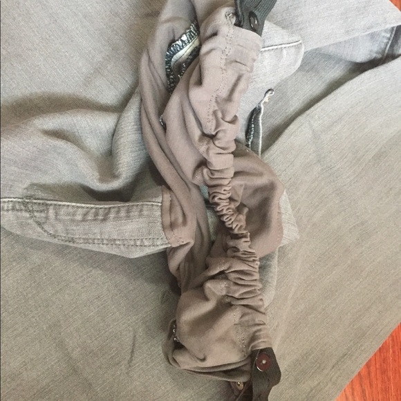 Maternity Grey Pants w/adjustable waist - Picture 6 of 8